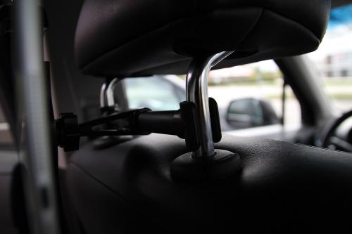 Nakkestøtteholder til iPad & lesebrett